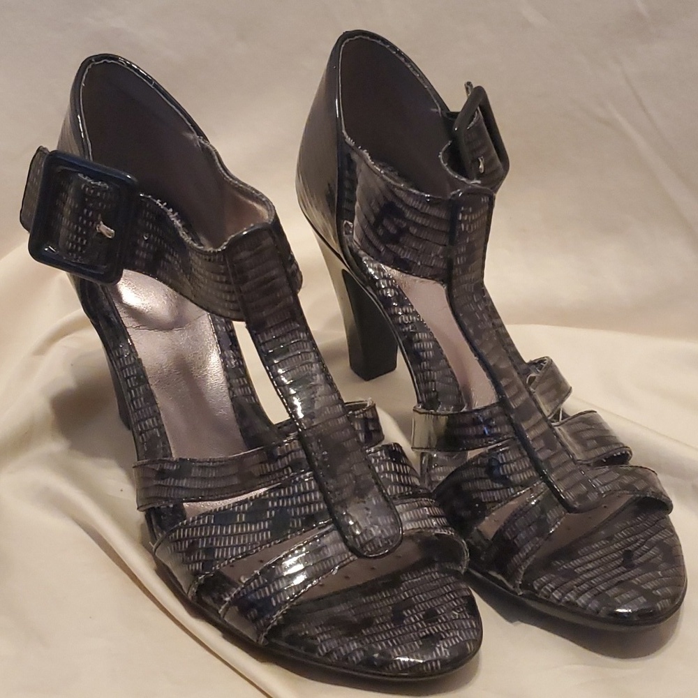 Sofft Leather Upper Heels SZ 8